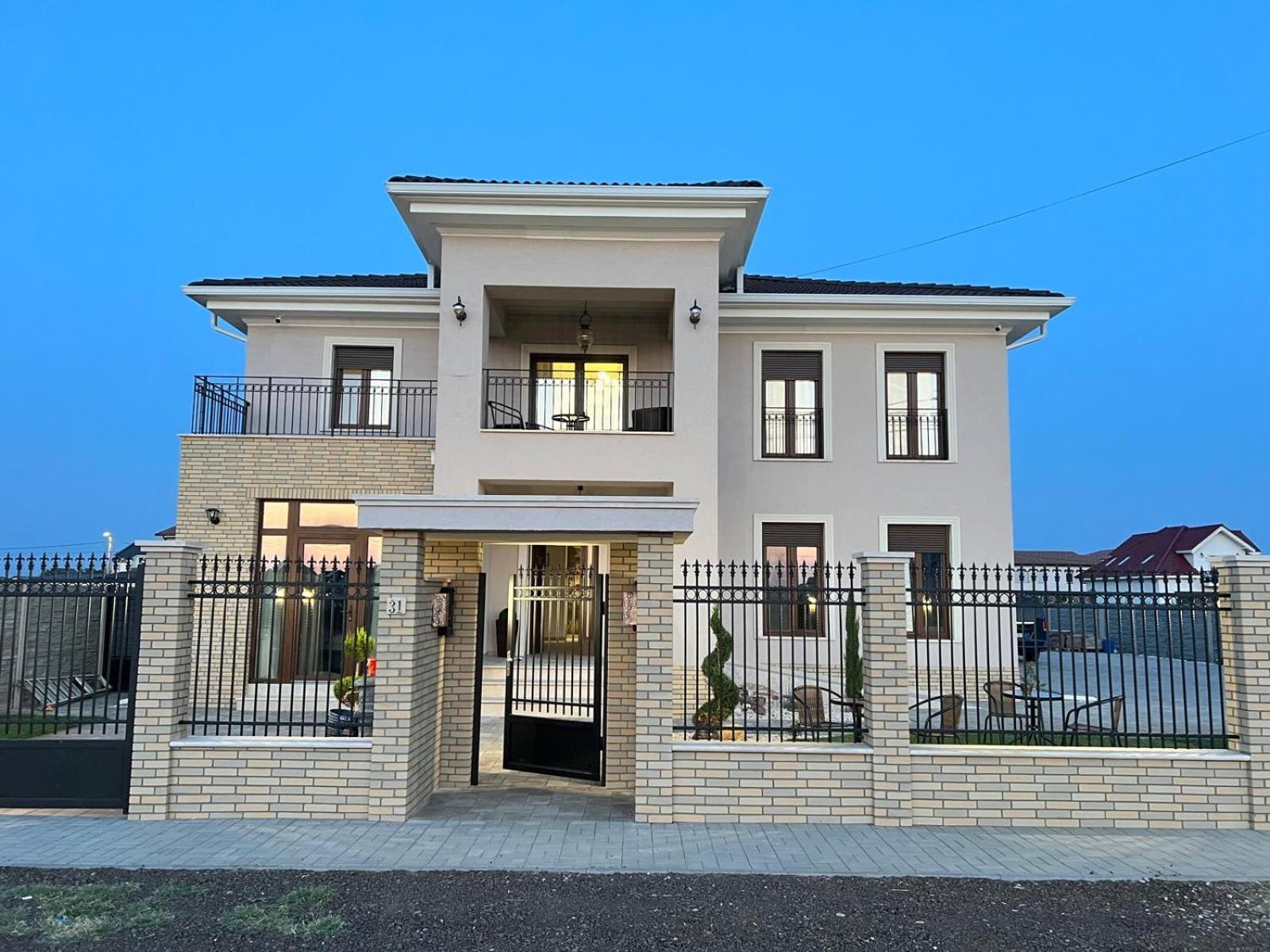 Pensiunea Villa D'Amici Mosnita Noua Exterior photo